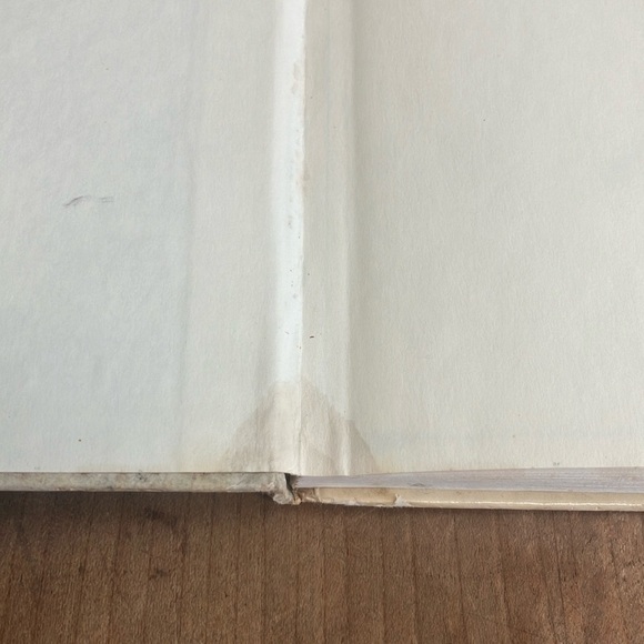 Little Bear's Visit Book by Else Holmelund Minarik pictures by Maurice Sendak - Picture 8 of 16